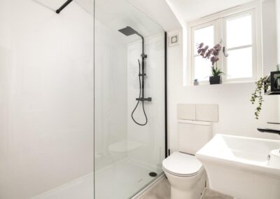 Stargaze, a luxury chalet with a hot tub, sleeps two | Downwood Holidays, Dorset