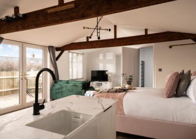 Stargaze, a luxury chalet with a hot tub, sleeps two | Downwood Holidays, Dorset